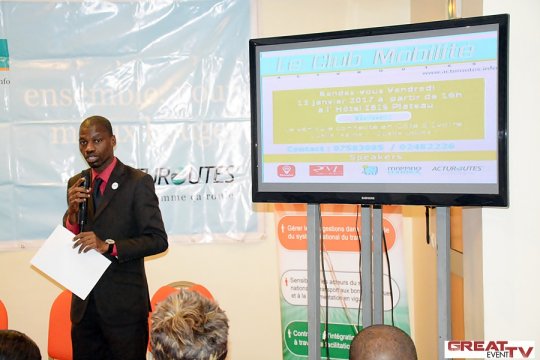 Côte d’Ivoire/ACTUROUTES : Le 9ème Club mobilité présente les atouts du véhicule connecté