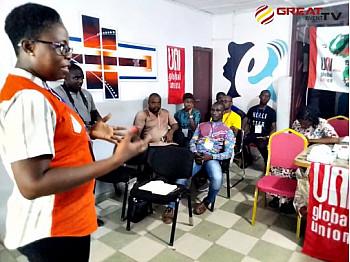 Lire : JIF2020 : UNI GLOBAL UNION SENSIBILISE LES JOURNALISTES DE LA RADIO FEMMES ACTIVES A LA NON VIOLENCE JIF2020 : UNI GLOBAL UNION SENSIBILISE LES JOURNALISTES DE LA RADIO FEMMES ACTIVES A LA NON VIOLENCE